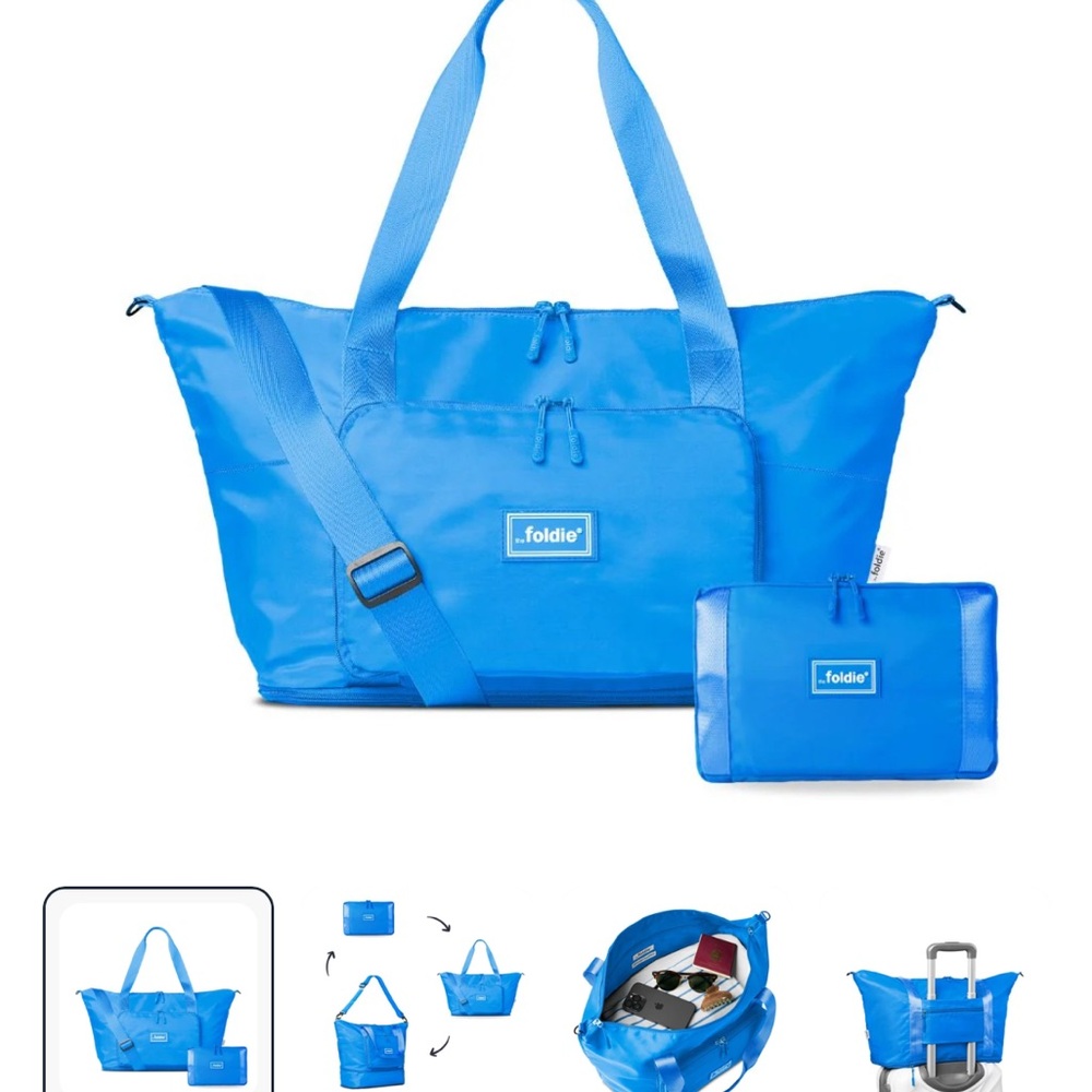 NWT Foldie Blue Garment Bag